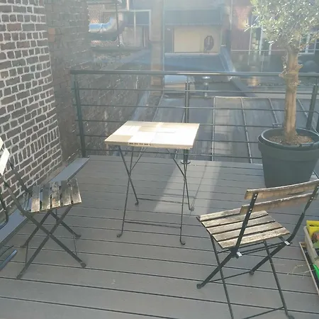 Appartement T2 Sur La Place Du Marche De Wazemmes Lille Exterior photo